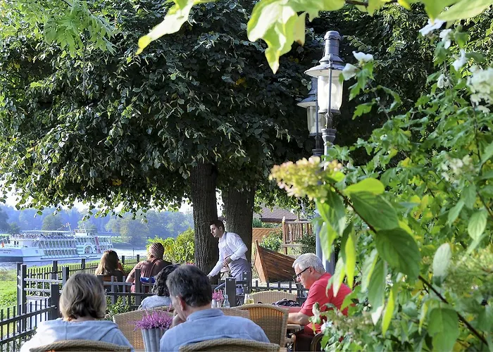 Ξενοδοχείο Elbterrasse Wachwitz 3*